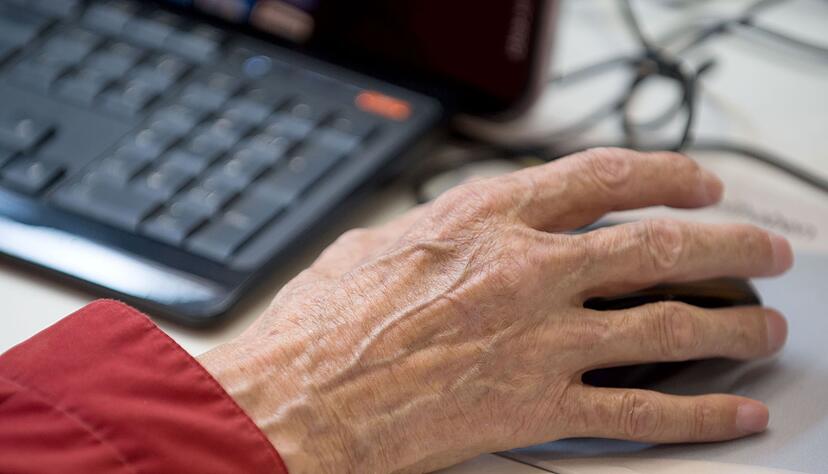 Wer auch im Alter arbeitet, soll bis zu 2.000 Euro steuerfrei verdienen k&ouml;nnen. (Symbolbild)