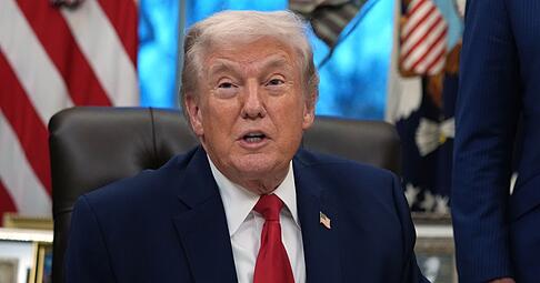 US-Präsident Donald Trump reichte die Klage formal als Privatmann ein. US-Präsident Donald Trump reichte die Klage formal als Privatmann ein.