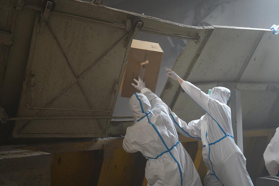 Rekord-Fund in Deutschland: Ermittler stellen 35,5 Tonnen Kokain sicher Rekord-Fund in Deutschland: Ermittler stellen 35,5 Tonnen Kokain sicher