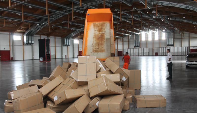 Aufbau in der Messehalle 6