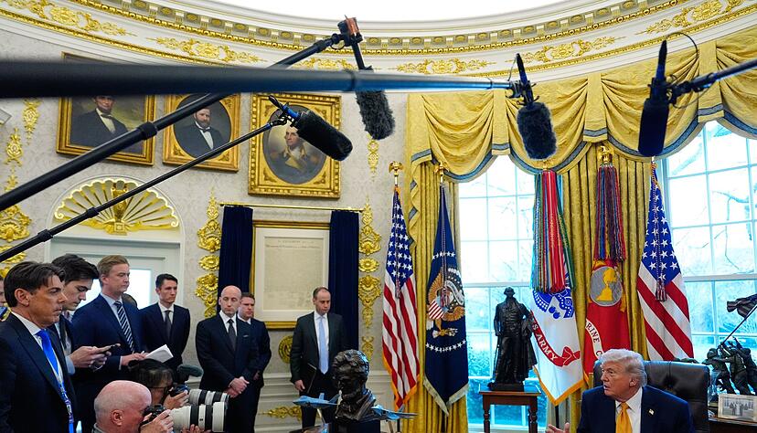 Vor Journalisten deutete Trump eine m&ouml;gliche &laquo;&Uuml;bernahme&raquo; Kubas an.