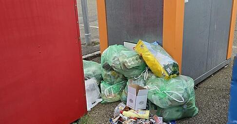 Wild abgelagerter M&uuml;ll ist an vielen Containerstandorten ein Problem. Auch im Weinsberger Tal.