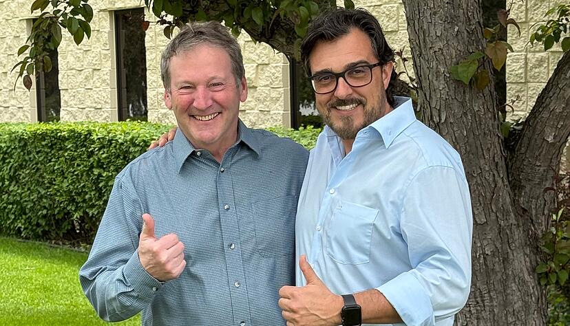 Tru-Fit-Geschäftsführer Michael Piefer (links) und Fernando Pires, CEO von Marbach America, freuen sich auf die Zusammenarbeit. Tru-Fit-Geschäftsführer Michael Piefer (links) und Fernando Pires, CEO von Marbach America, freuen sich auf die Zusammenarbeit.