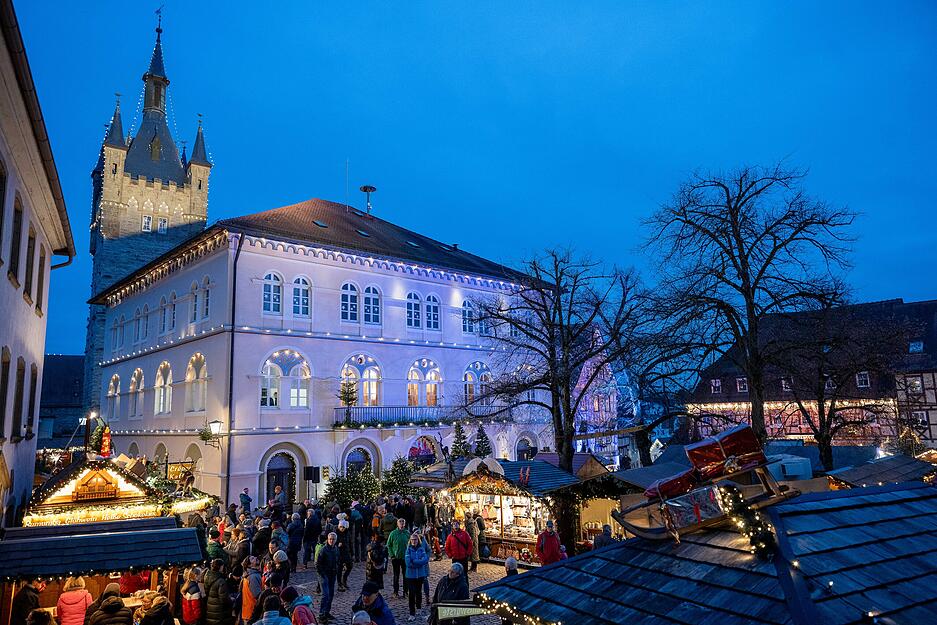 Der  Weihnachtsmarkt Bad Wimpfen wurde am Freitagabend eröffnet.