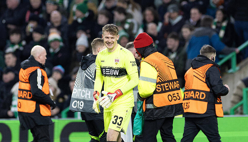 Alexander N&uuml;bel: Wieder zu viel hinten herumgespielt statt den Ball nach vorne zu schlagen. Kann gut gehen, muss aber nicht jedes Mal sein. Vor dem 1:1 viel zu riskant. In Zeichnete sich in der zweiten Halbzeit durch starke Paraden aus. Note: 3,5