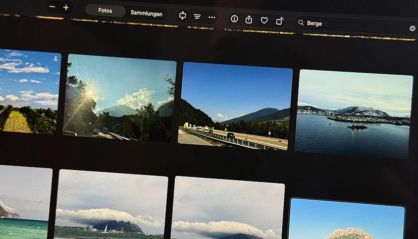Alle Berge anzeigen? Einfach «Berge» ins Suchfeld schreiben. Die Fotos-App findet dann schon die meisten Bilder mit Bergen drauf und man kann mit Verschlagwortung oder Titeln beginnen. Alle Berge anzeigen? Einfach «Berge» ins Suchfeld schreiben. Die Fotos-App findet dann schon die meisten Bilder mit Bergen drauf und man kann mit Verschlagwortung oder Titeln beginnen.