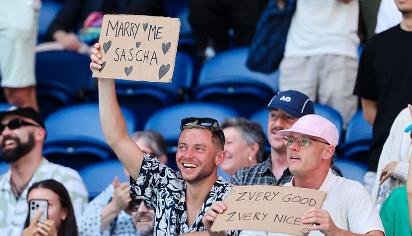 Alexander Zverev musste nach seinem Spiel nicht nur sportliche Fragen beantworten.