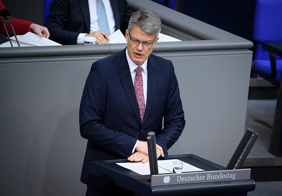 Das Verkehrsressort soll der CDU-Bundestagsabgeordnete Patrick Schnieder aus Rheinland-Pfalz übernehmen.