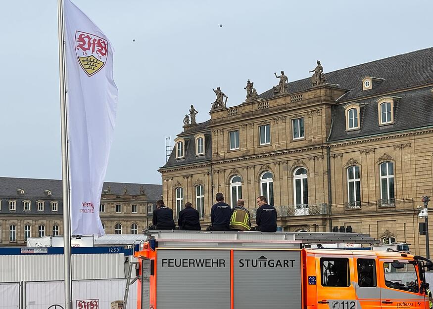 Public Viewing auf dem Stuttgarter Schlossplatz. Public Viewing auf dem Stuttgarter Schlossplatz.