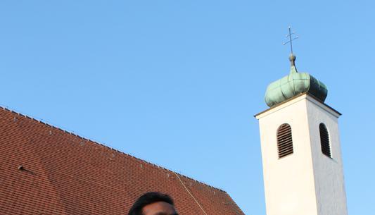 Unter Pfarrer Vincent Padinjarakadan wird die katholische Kirche in Bad Rappenau im Inneren komplett renoviert. Baustart ist im Juni, die Kosten belaufen sich auf über eine Million Euro.
Foto: Simon Gajer Unter Pfarrer Vincent Padinjarakadan wird die katholische Kirche in Bad Rappenau im Inneren komplett renoviert. Baustart ist im Juni, die Kosten belaufen sich auf über eine Million Euro.
Foto: Simon Gajer