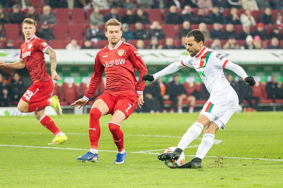 Maximilian Mittelstädt: Viel gearbeitet und die Wege nach vorne gemacht, wie vor dem 3:0, das er vorbereitet. Note: 3 Maximilian Mittelstädt: Viel gearbeitet und die Wege nach vorne gemacht, wie vor dem 3:0, das er vorbereitet. Note: 3