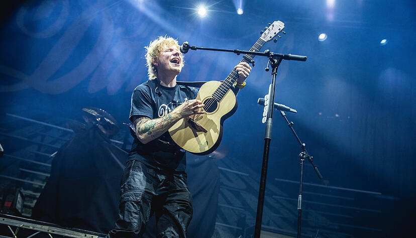 Ed Sheeran wird im Juni 2025 auch in Stuttgart auftreten - viele Karten waren im Vorverkauf bereits weg. Ed Sheeran wird im Juni 2025 auch in Stuttgart auftreten - viele Karten waren im Vorverkauf bereits weg.