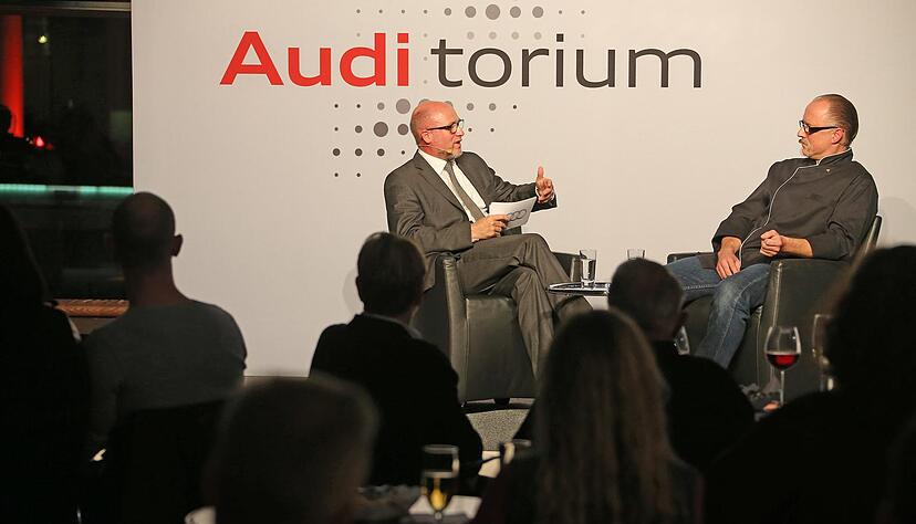 Insektenkoch Frank Ochmann im Audi-Forum Neckarsulm. Insektenkoch Frank Ochmann im Audi-Forum Neckarsulm.