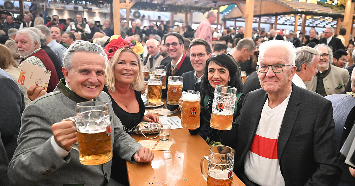 Cannstatter Volksfest opens in Stuttgart – kickoff with barrel tapping and ...
