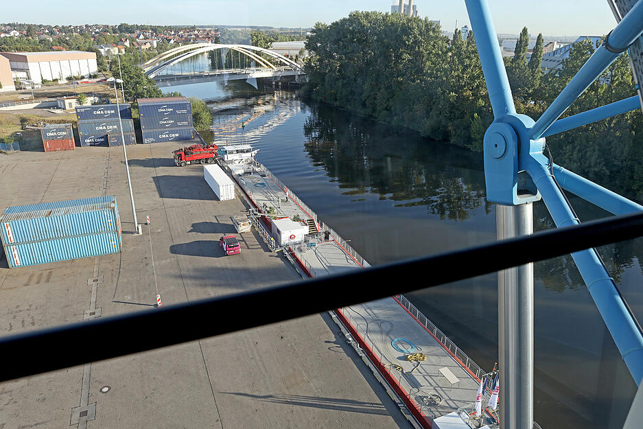 MS Experimenta legt ab für Süddeutschlandtour