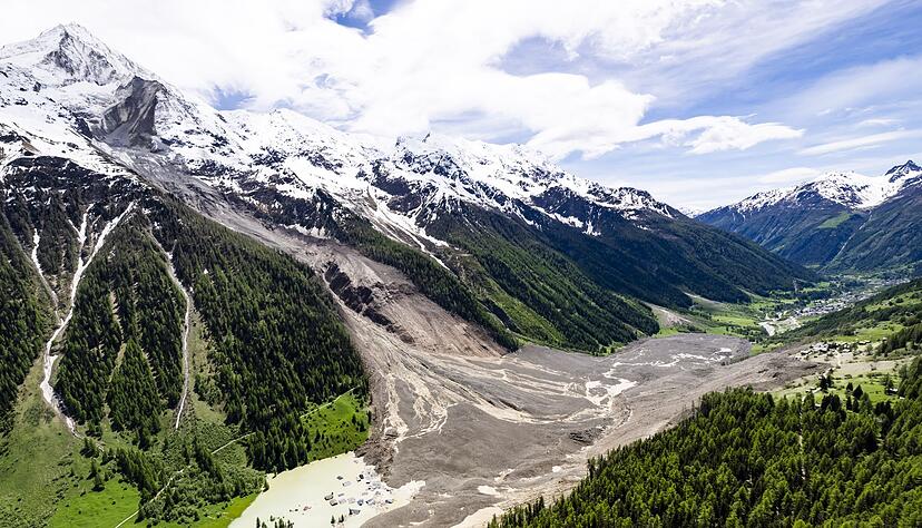 Große Teile des Tals wurden komplett verwüstet. Große Teile des Tals wurden komplett verwüstet.