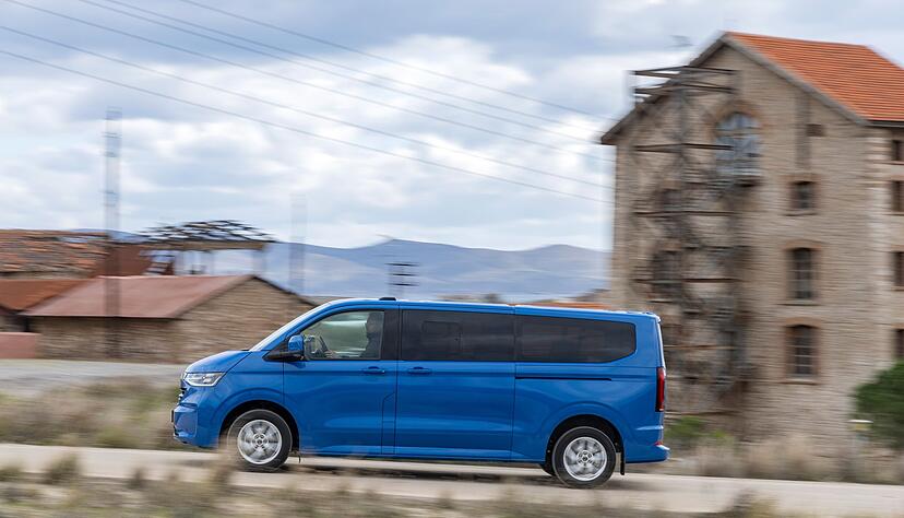 Long Vehicle: Der neue Transporter misst mindestens 5,05 Meter - es sind aber auch noch l&auml;ngere Versionen im Angebot.