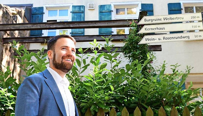 Tobias Kniel ist seit Wochen in Weinsberg unterwegs, führt Gespräche mit Bürgern, stellt sich Vereinen und Institutionen vor, besucht Veranstaltungen. Tobias Kniel ist seit Wochen in Weinsberg unterwegs, führt Gespräche mit Bürgern, stellt sich Vereinen und Institutionen vor, besucht Veranstaltungen.