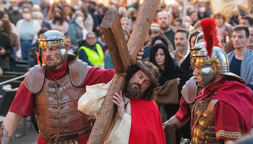 Die Auff&uuml;hrung zieht jedes Jahr Tausende Zuschauer an. (Archivbild)