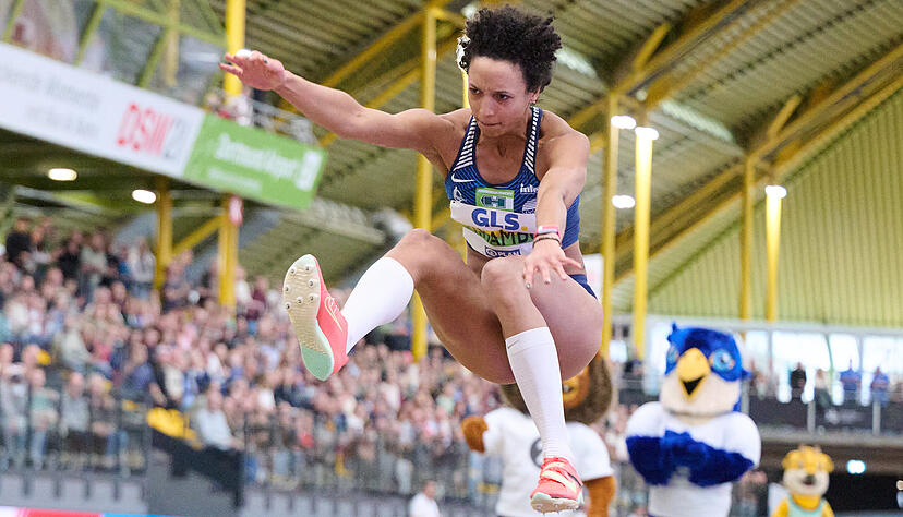 Auch WM-Titelverteidigerin Malaika Mihambo hat sich dem Gentest unterziehen m&uuml;ssen. Die Weitspringerin hatte im Vorfeld Kritik ge&uuml;bt: &bdquo;F&uuml;r ein sehr kleines Problem werden enorme Ressourcen aufgewendet.&ldquo;