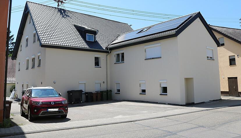 Der Wohnkomplex mit 15 Einheiten in der Ortsmitte von Untersteinbach pr&auml;gt mit das Ortsbild. Vor allem die Frage nach den Parkpl&auml;tzen besch&auml;ftigt die Menschen.