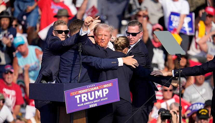 Ein Schütze hatte bei einer Wahlkampfveranstaltung der Republikanischen Partei in Pennsylvania auf Trump geschossen.
