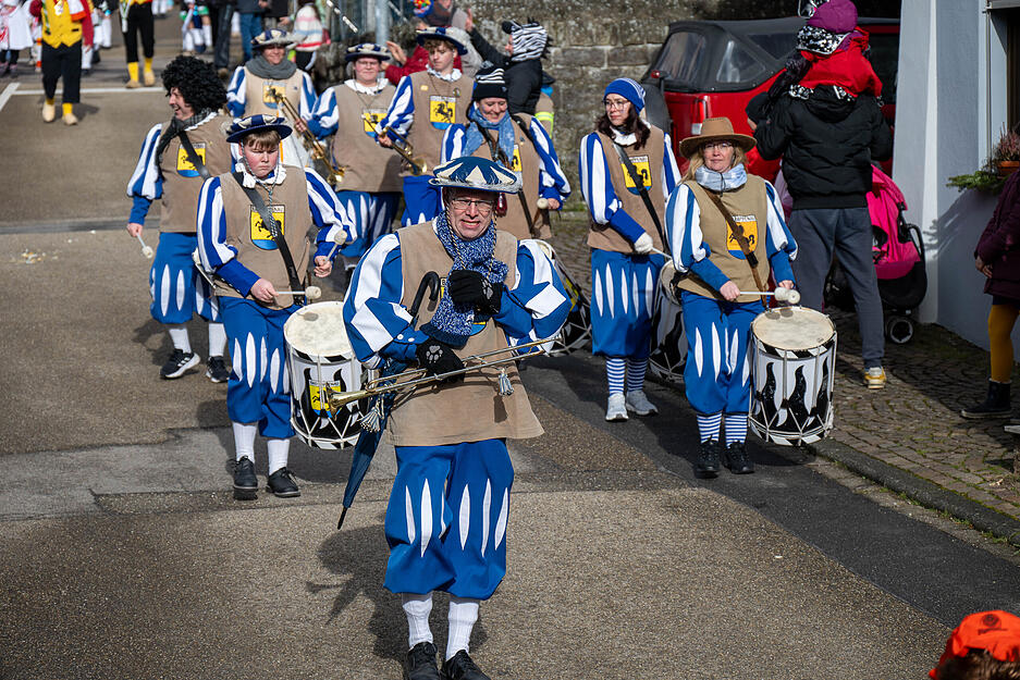 Der Umzug lockte Besucher aus der gesamten Region an. Der Umzug lockte Besucher aus der gesamten Region an.