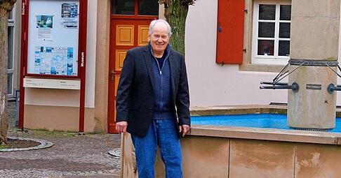 Seit 20 Jahren lebt Dirk Hansen in Jagsthausen. Jetzt m&ouml;chte der Norddeutsche B&uuml;rgermeister der G&ouml;tzkommune werden.