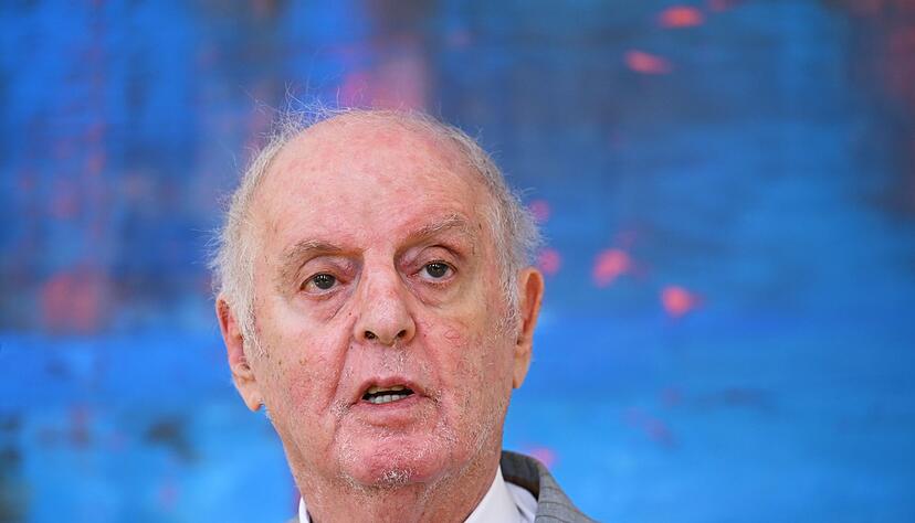 Star-Dirigent Daniel Barenboim ist an Parkinson erkrankt. (Archivbild)