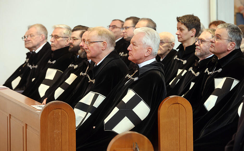 Die Deutschordensgemeinde feiert 2025 ihr Festjahr "800 Jahre Deutscher Orden in Heilbronn". Dieses hat sie mit einem feierlichen Gottesdienst am Sonntag, den 9. Februar im Deutschordensmünster St. Peter und Paul zelebriert.