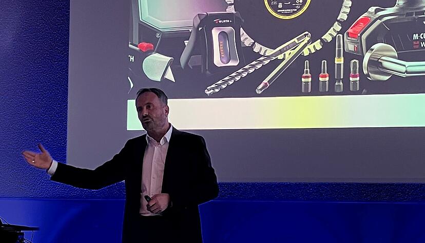 Jens Neumann ist bei W&uuml;rth f&uuml;r die digitale Transformation verantwortlich, die in vollem Gange ist.