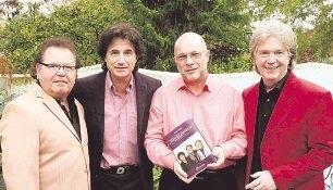 Der Biograf und die erfolgreiche Schlagerband (von links): Manfred Durban, Olaf Malolepski, Anton Zuber und Bernd Hengst.Foto: privat