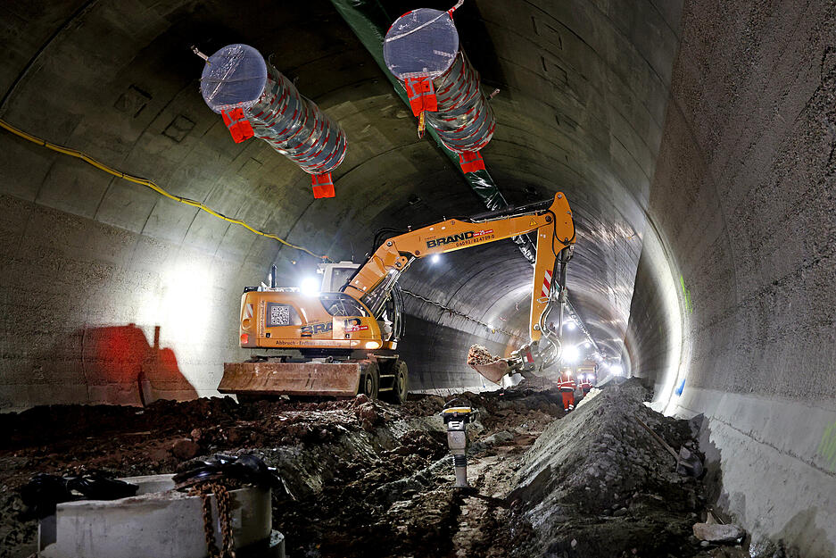 Im November 2024 wurde die Großbaustelle eingerichtet. Im November 2024 wurde die Großbaustelle eingerichtet.