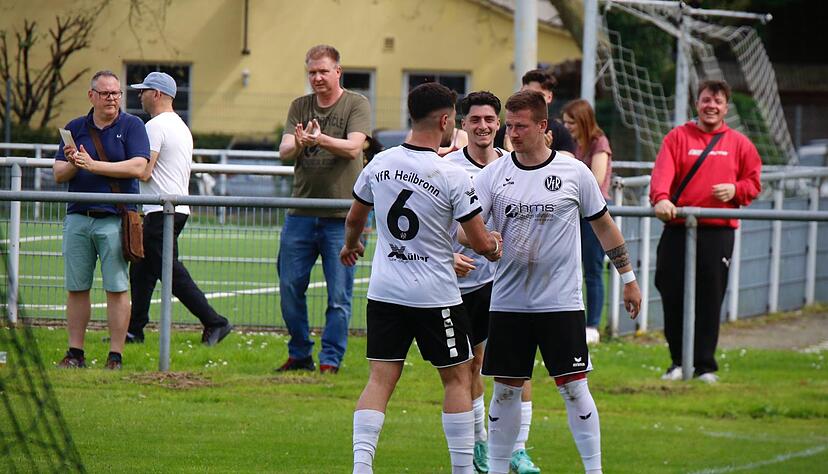 Der VfR Heilbronn schlägt den TSV Ilshofen dank des Treffers von Mirco Born mit 1:0. Der VfR Heilbronn schlägt den TSV Ilshofen dank des Treffers von Mirco Born mit 1:0.