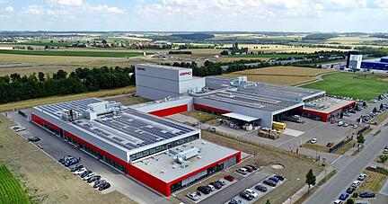 Gemü im Gewerbepark Hohenlohe: Viele Unternehmen hier haben Geschäfte mit Russland und der Ukraine gemacht. Vorerst ist fast alles gestoppt.
Foto; dpa Gemü im Gewerbepark Hohenlohe: Viele Unternehmen hier haben Geschäfte mit Russland und der Ukraine gemacht. Vorerst ist fast alles gestoppt.
Foto; dpa