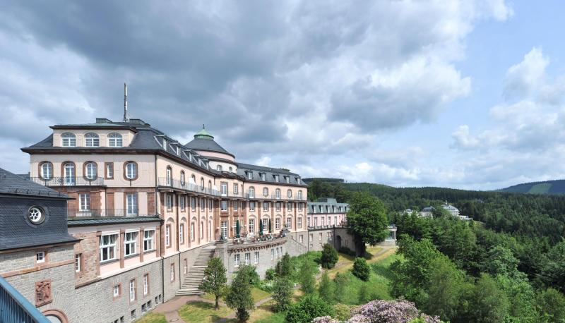 Eine Firma in Baden-Baden kaufte das Schlosshotel. Foto: U. Deck/Archiv