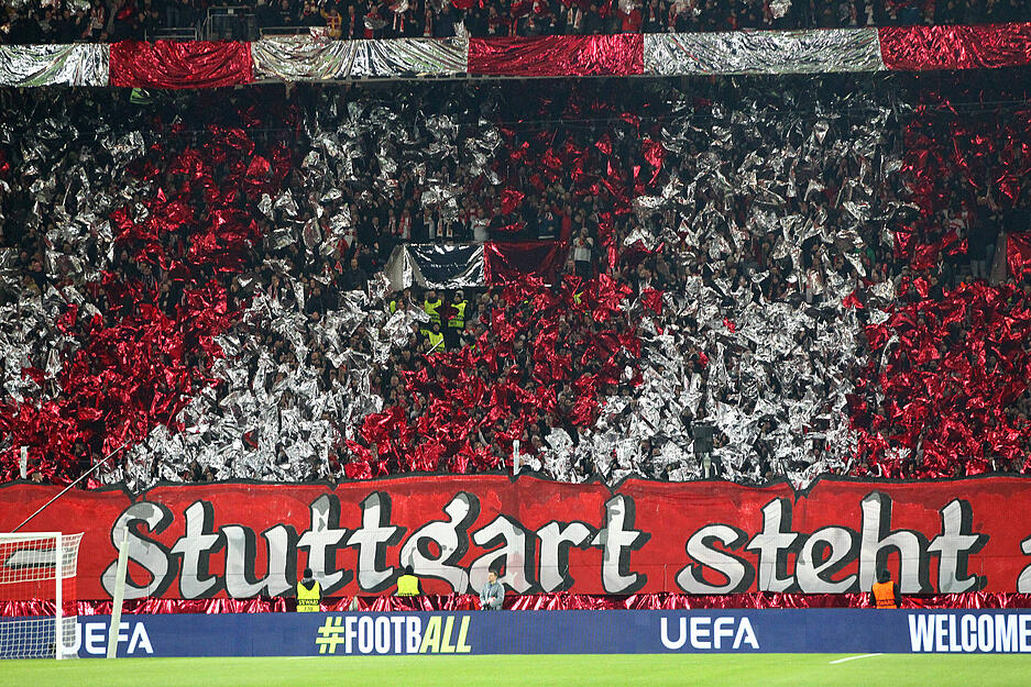 Der VfB Stuttgart empfängt Paris Saint-Germain in der MHP-Arena.