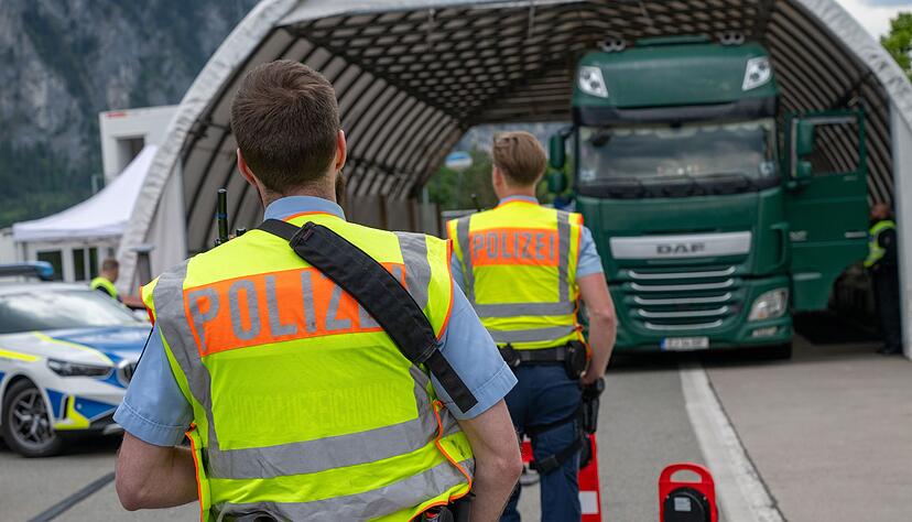 Söder hält Aufstockung der Bundespolizei für nötig. (Archivbild) Söder hält Aufstockung der Bundespolizei für nötig. (Archivbild)