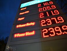 Wirtschaftsministerin Reiche will Modell einf&uuml;hren, wodurch Tankstellen nur noch einmal am Tag Preise f&uuml;r Benzin und Diesel erh&ouml;hen d&uuml;rfen.