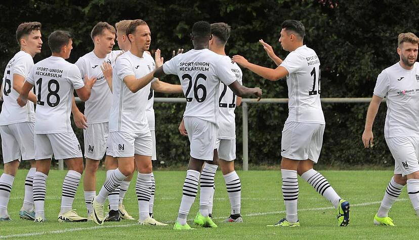 Die SUN ist für die Landesliga gut aufgestellt. Noch im Juni drohte die Mannschaft komplett auseinander zu fallen.
Foto: A. Bertok Die SUN ist für die Landesliga gut aufgestellt. Noch im Juni drohte die Mannschaft komplett auseinander zu fallen.
Foto: A. Bertok