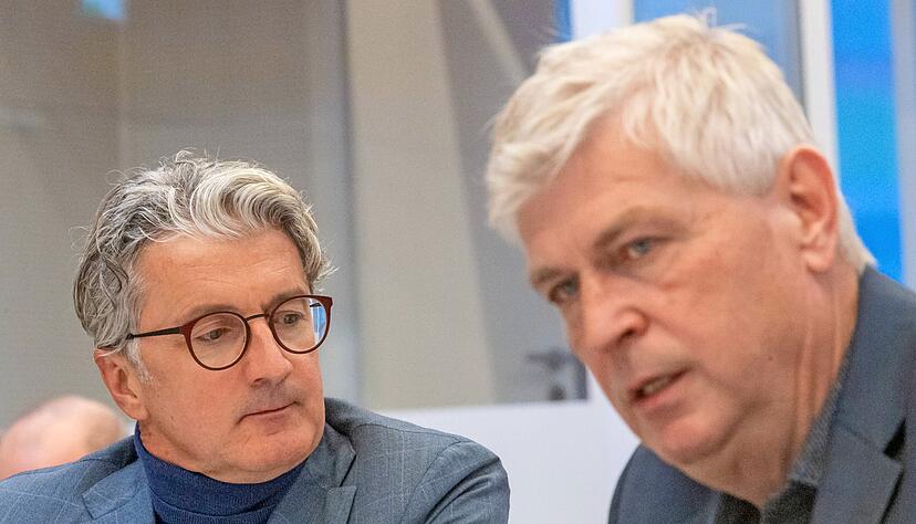 Rupert Stadler (links) geht ebenso in Revision wie Wolfgang Hatz. In seinem Fall geht auch die Staatsanwaltschaft gegen das Urteil vor.
Foto: dpa