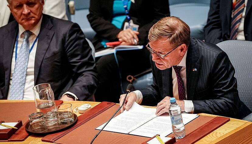 Außenminister Johann Wadephul (CDU) sowie seine Kollegen aus Frankreich und Großbritannien haben sich am Rande der UN-Vollversammlung in New York mit ihrem iranischen Kollegen getroffen.