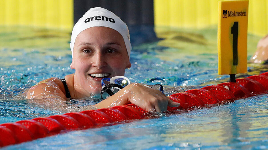 Bruhn f&uuml;hrt die 4 x 200 Meter Freistil-Staffel (mixed) zu EM-Gold, holt zudem Bronze mit dem weiblichen 4 x 200 Meter Freistil-Quartett. DM-Titel gewinnt sie &uuml;ber die Freistil-Strecken 100 und 200 Meter, sowie mit der 100-Meter-Lagen-Staffel (mixed) in deutscher Rekordzeit.