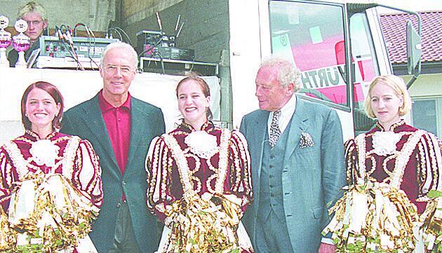 2000: Franz Beckenbauer ist zu Gast bei Würth in Künzelsau-Gaisbach.
