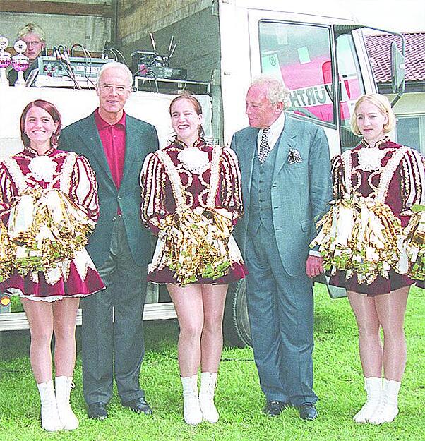 2000: Franz Beckenbauer ist zu Gast bei Würth in Künzelsau-Gaisbach.