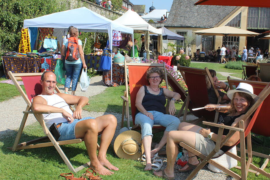 Kurze Pause von Inspiration und Verkauf: Bei den Fürstlichen Gartentagen in Langenburg ist in diesem Jahr.