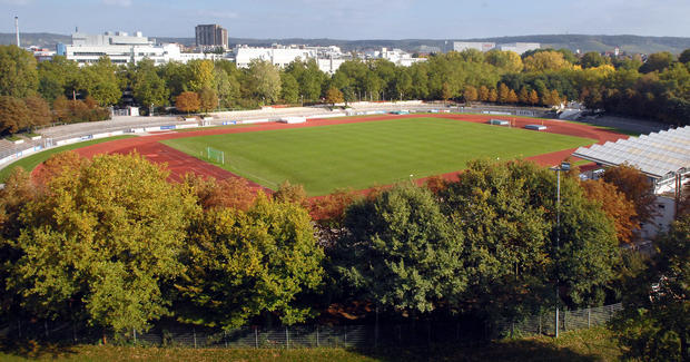 Wo früher der VfR Heilbronn erfolgreich spielte, trug zeitweise der FC Heilbronn seine Heimspiele aus. Inzwischen wird der Platz vom neu gegründeten VfR genutzt.