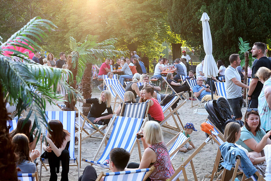 Bereits am Freitag konnten Gäste ab 20 Uhr das Fest bei Beachparty am See-Sandstrand besuchen.
