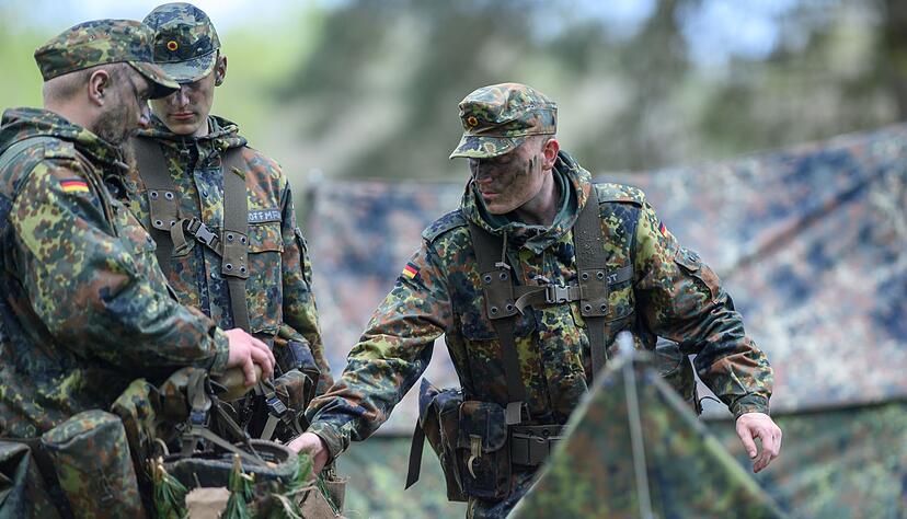 Vom &laquo;Zivi&raquo; zum Heimatschutz - Verweigerer melden sich nachtr&auml;glich f&uuml;r die Bundeswehr (Symbolbild).