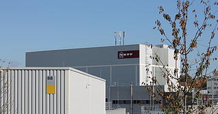 Als "Carl Neff Herd- und Ofenfabrik" fing der Standort in Bretten vor fast 150 Jahren mal an.